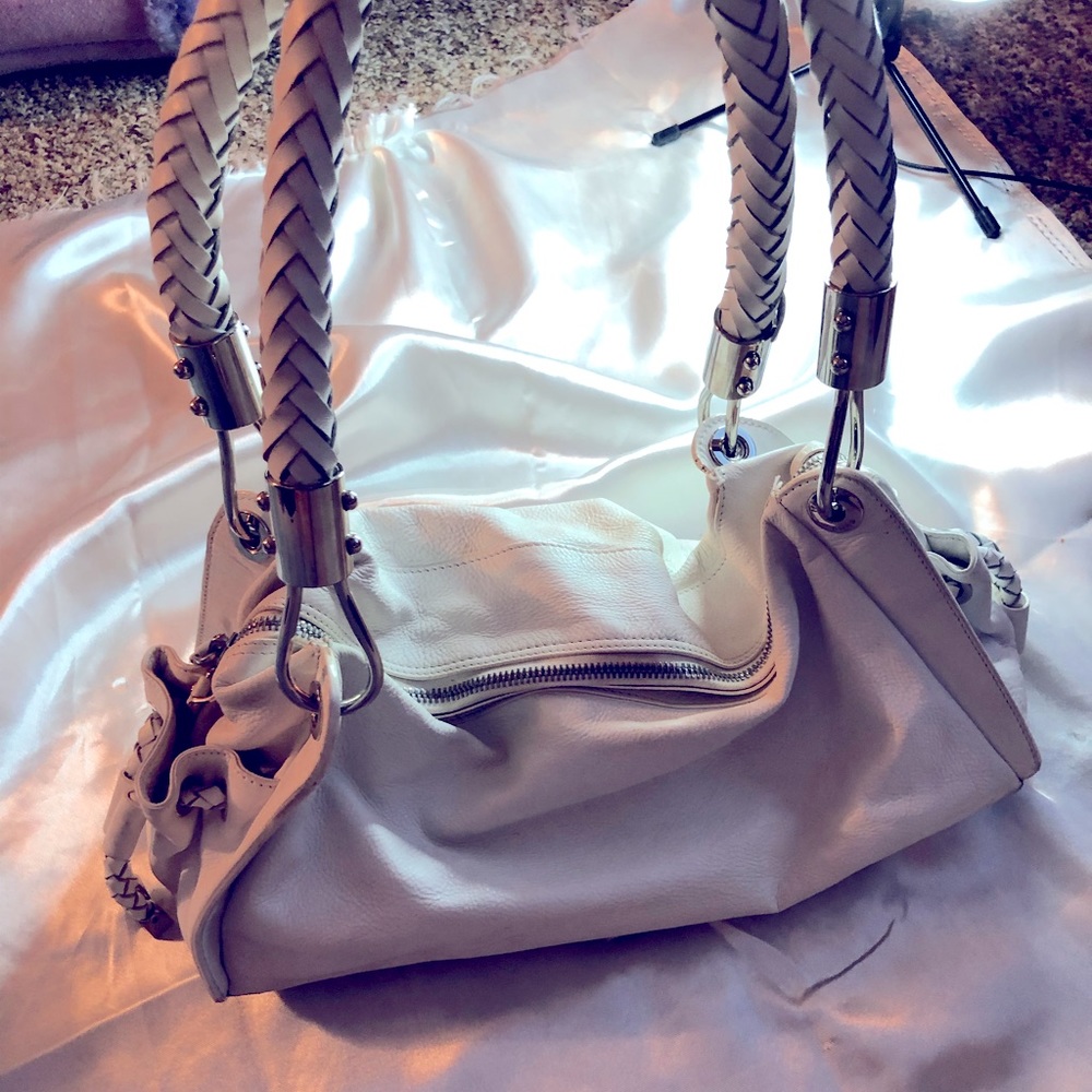 Michael Kors authentic Purse, color- snow white.